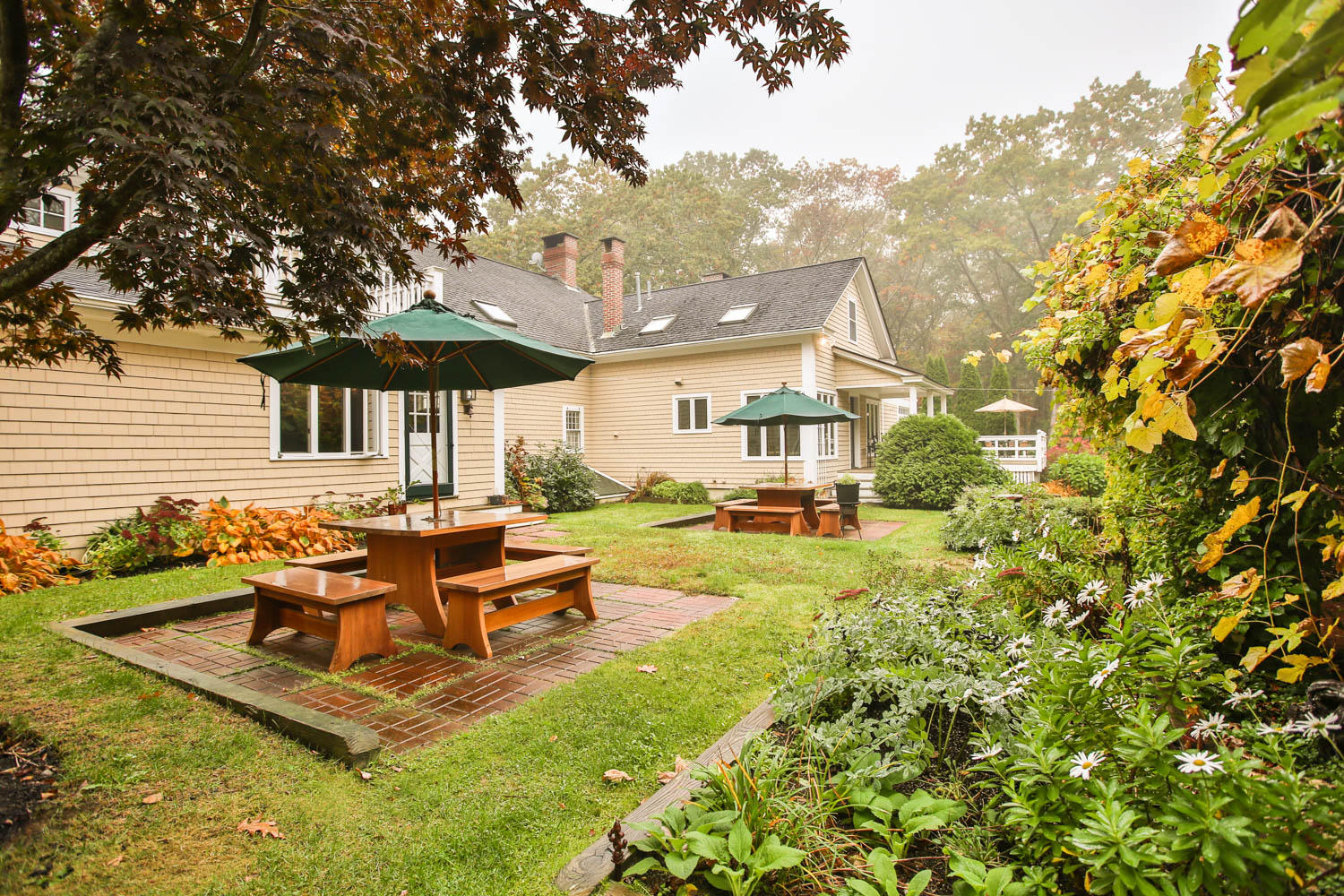 112 Shore Road York ME 03902