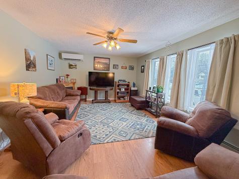 2094 Glenwood Avenue Hermon ME 04401