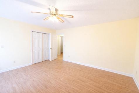 2094 Glenwood Avenue Hermon ME 04401