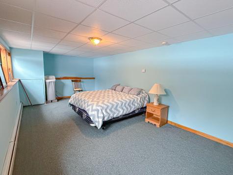 2094 Glenwood Avenue Hermon ME 04401