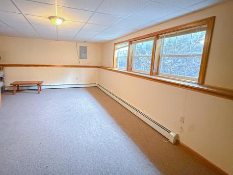 2094 Glenwood Avenue Hermon ME 04401