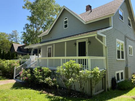 8 Ennis Street Falmouth ME 04105