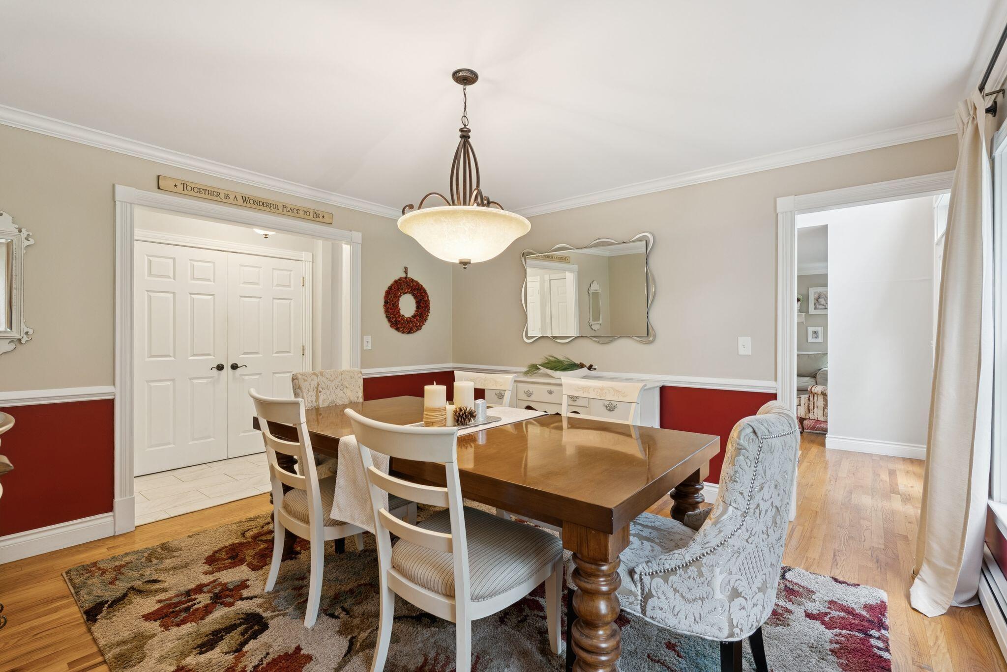 2 Surrey Lane Falmouth ME 04105