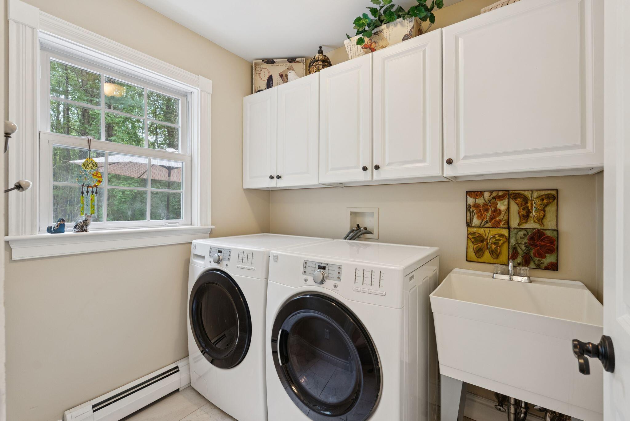 2 Surrey Lane Falmouth ME 04105