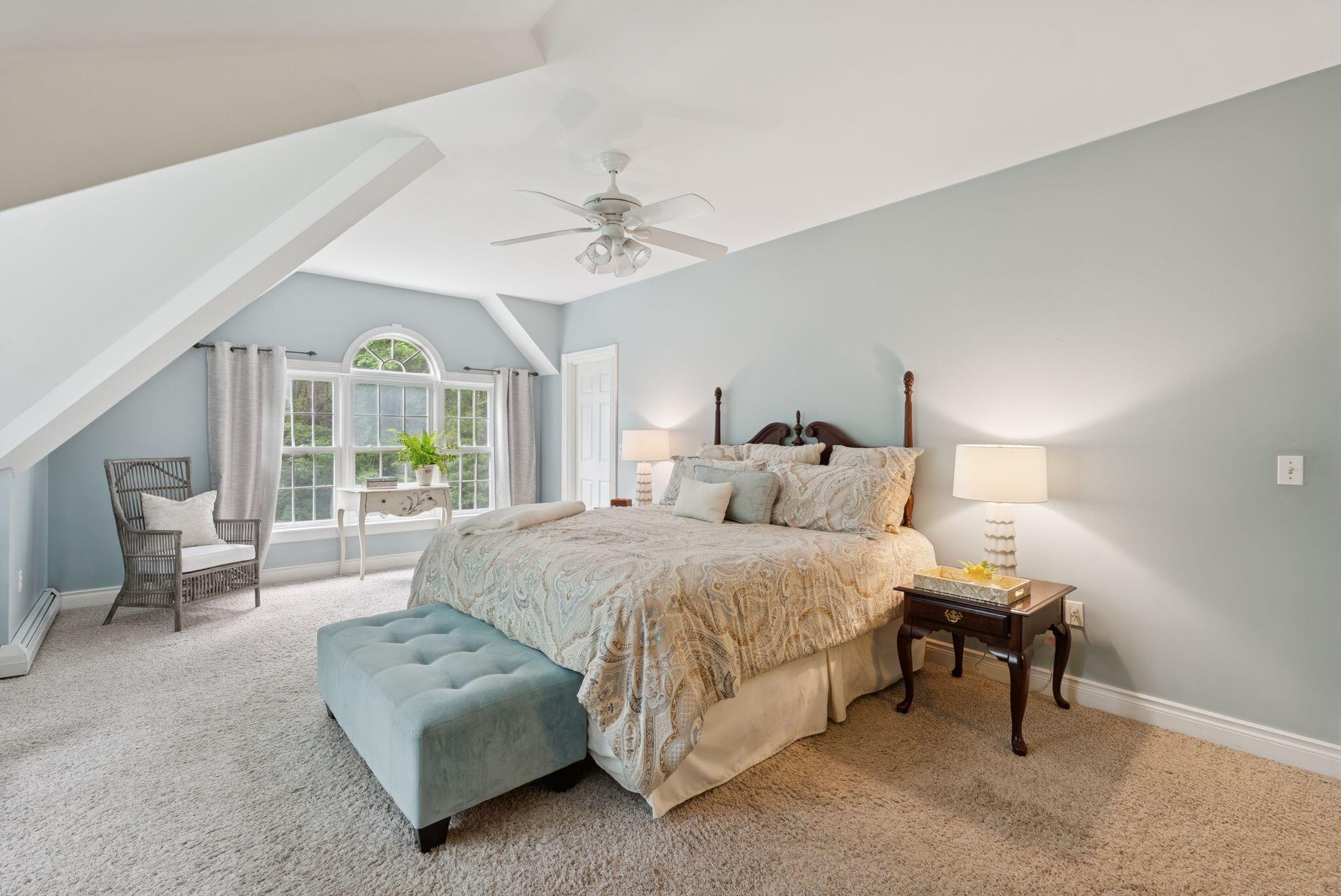 2 Surrey Lane Falmouth ME 04105