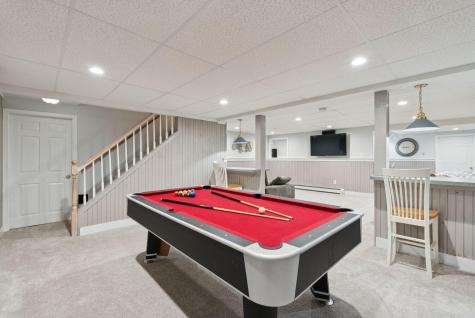 2 Surrey Lane Falmouth ME 04105