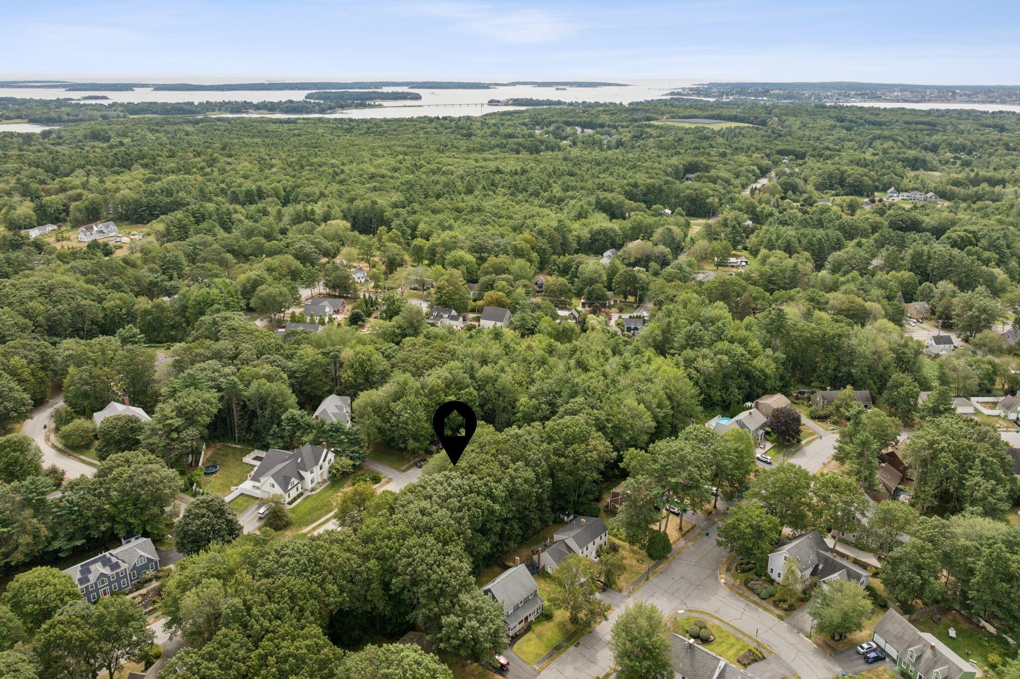 2 Surrey Lane Falmouth ME 04105