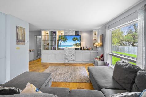 42 Sugarloaf Lane Bangor ME 04401