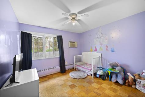 42 Sugarloaf Lane Bangor ME 04401