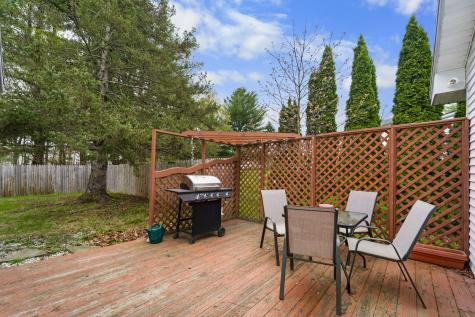 42 Sugarloaf Lane Bangor ME 04401