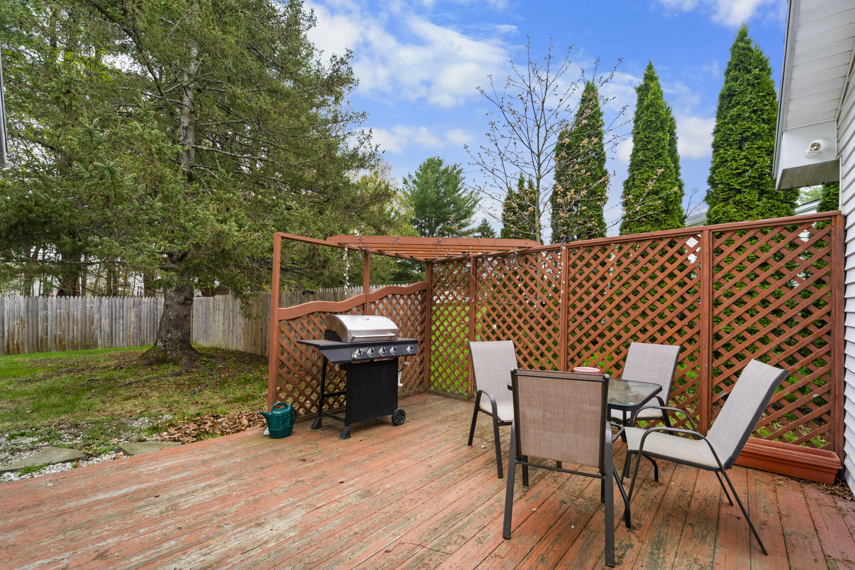 42 Sugarloaf Lane Bangor ME 04401