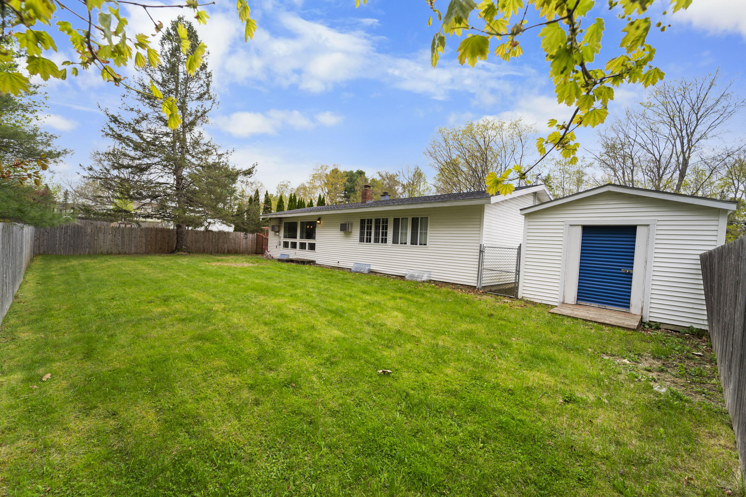 42 Sugarloaf Lane Bangor ME 04401