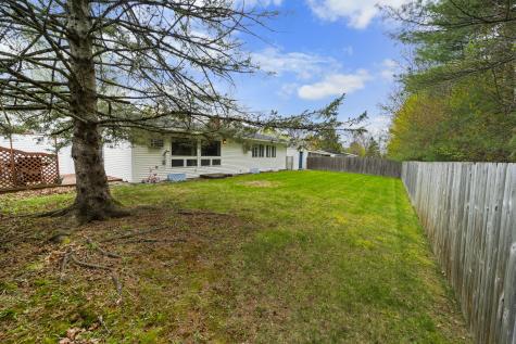 42 Sugarloaf Lane Bangor ME 04401