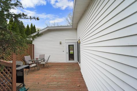 42 Sugarloaf Lane Bangor ME 04401