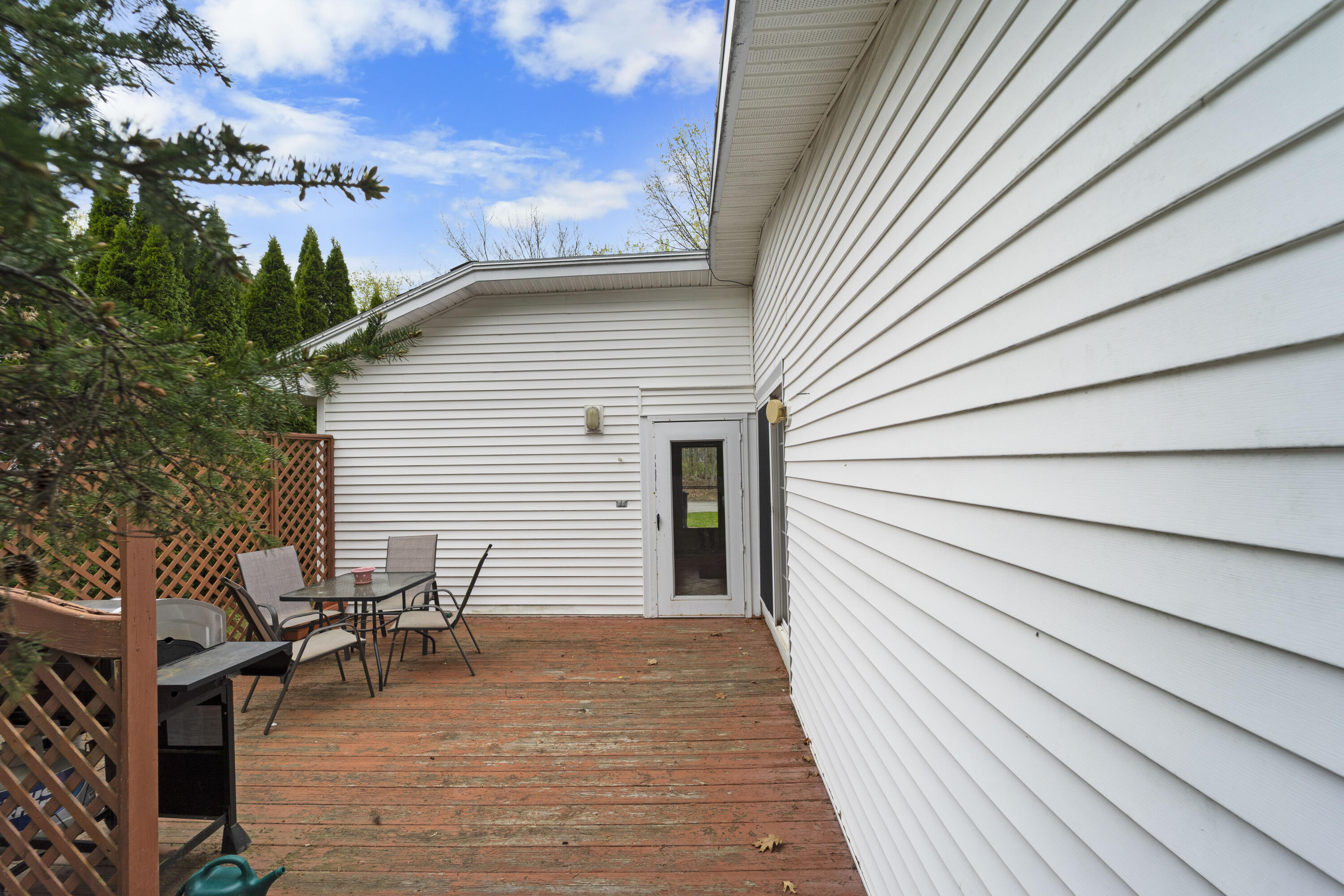 42 Sugarloaf Lane Bangor ME 04401