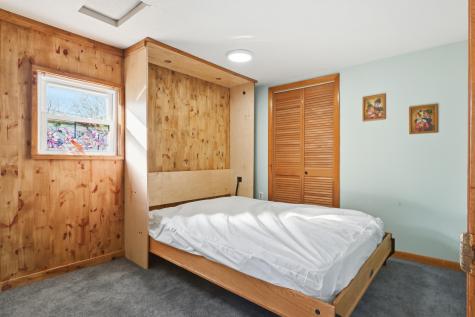 88 Barnard Cove Greene ME 04236