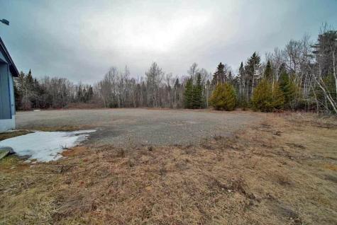 48 Customs Loop Houlton ME 04730