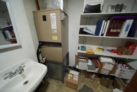 48 Customs Loop Houlton ME 04730