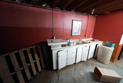 48 Customs Loop Houlton ME 04730