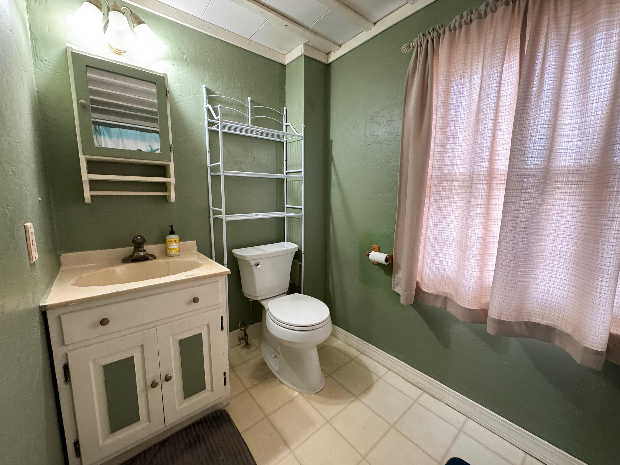 40 River Road Howland ME 04448