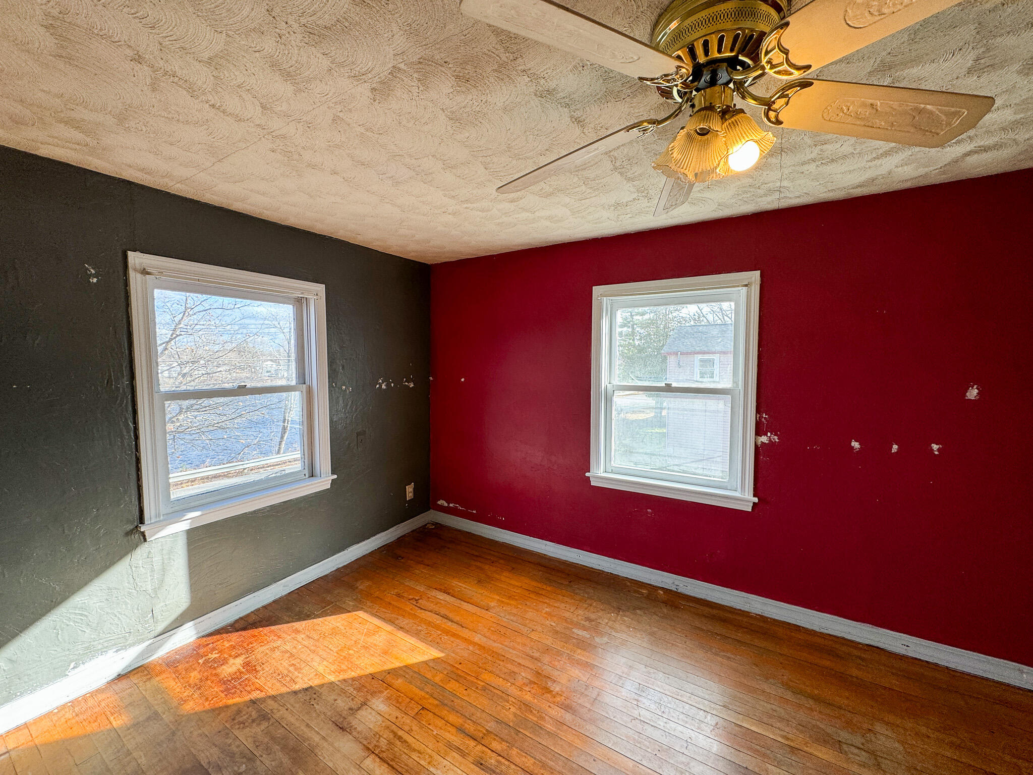 40 River Road Howland ME 04448