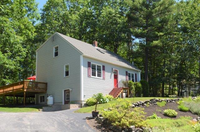 54 Patricia Avenue Raymond ME 04071