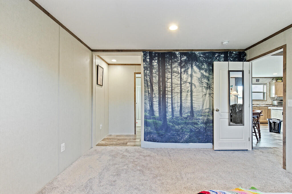 573 Pleasant View Ridge Road China ME 04358