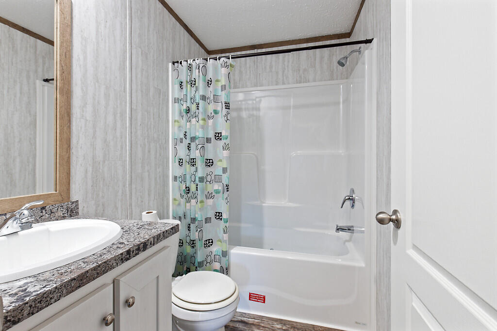 573 Pleasant View Ridge Road China ME 04358