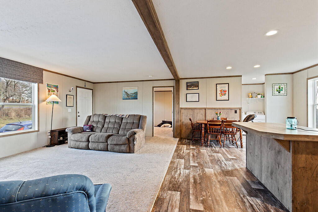 573 Pleasant View Ridge Road China ME 04358