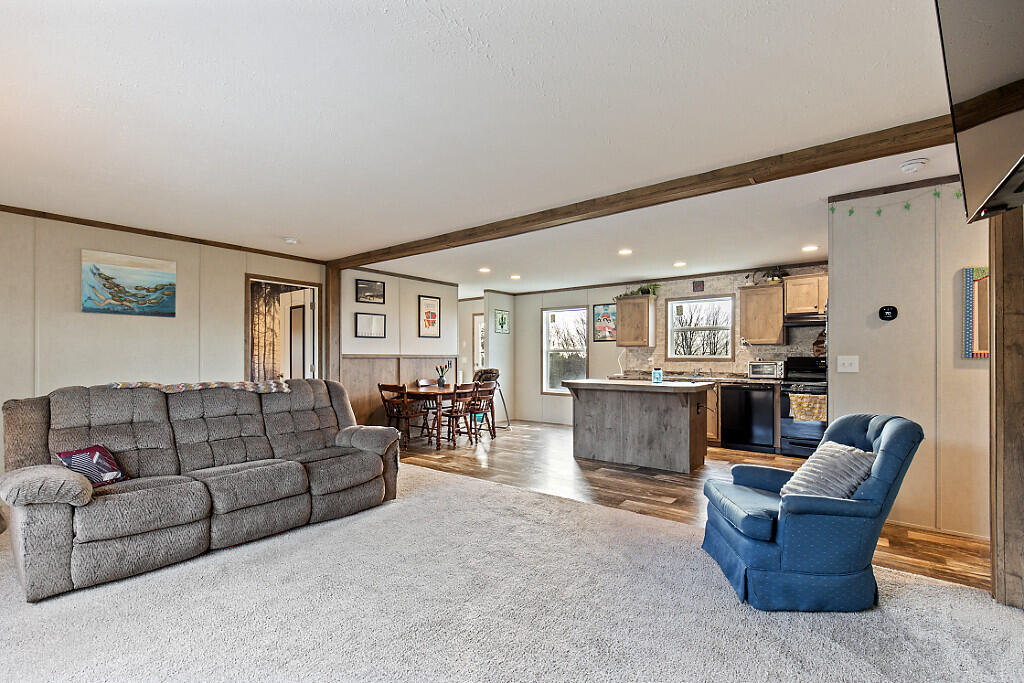 573 Pleasant View Ridge Road China ME 04358