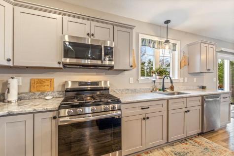 11 Estes Drive Standish ME 04085