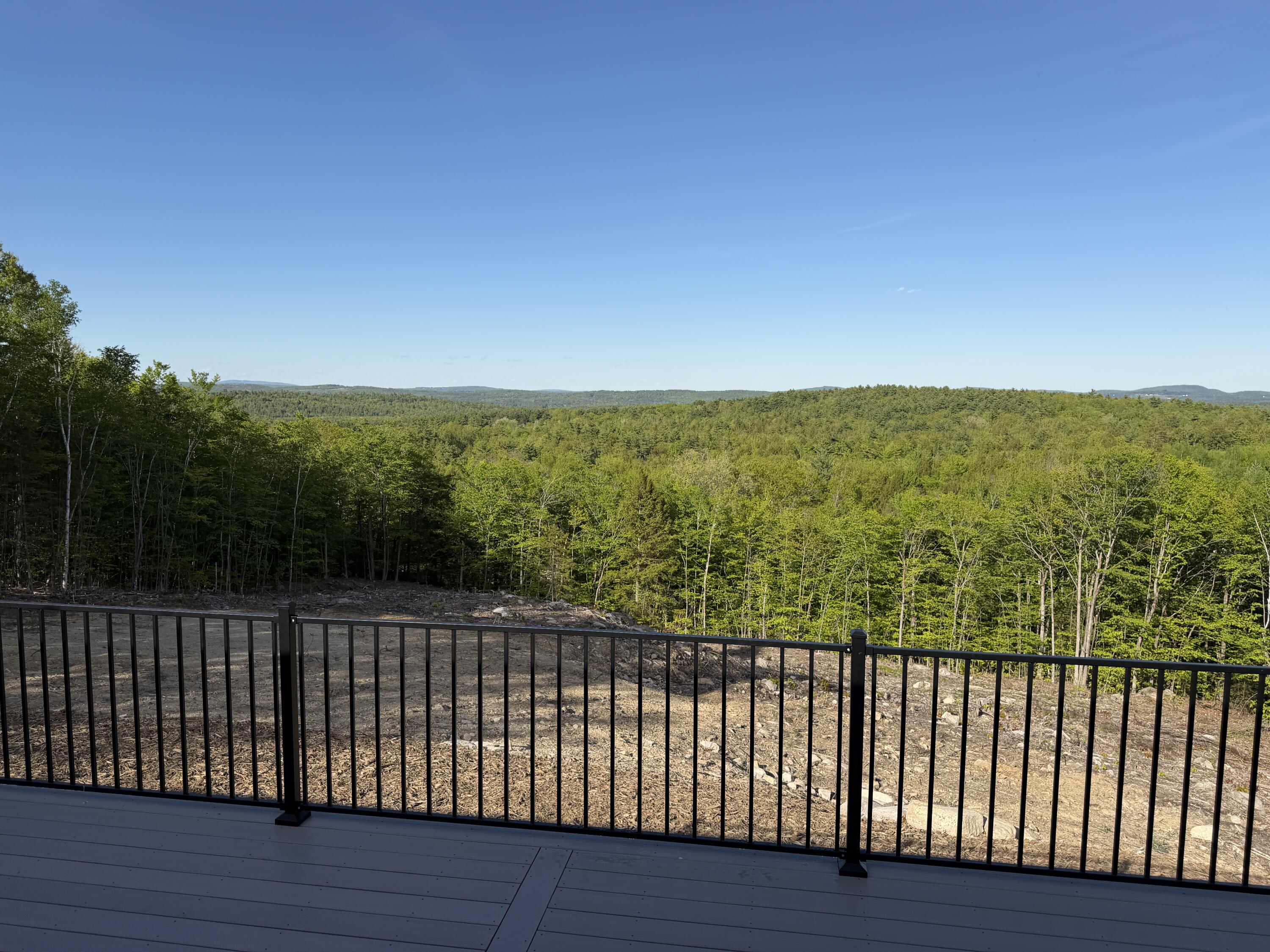 33 Overlook Way W Naples ME 04055