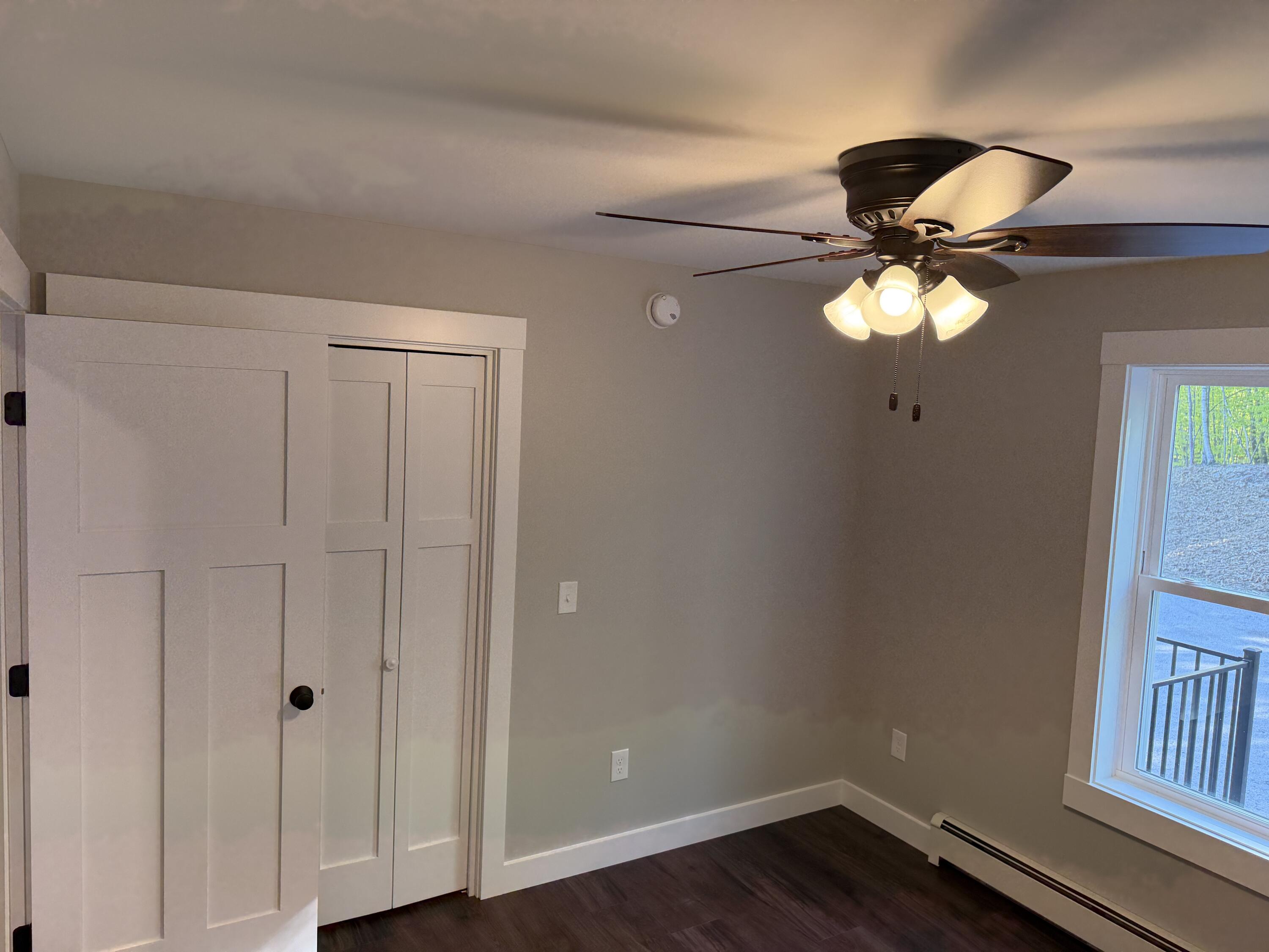 33 Overlook Way W Naples ME 04055
