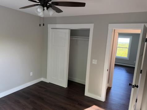 33 Overlook Way W Naples ME 04055