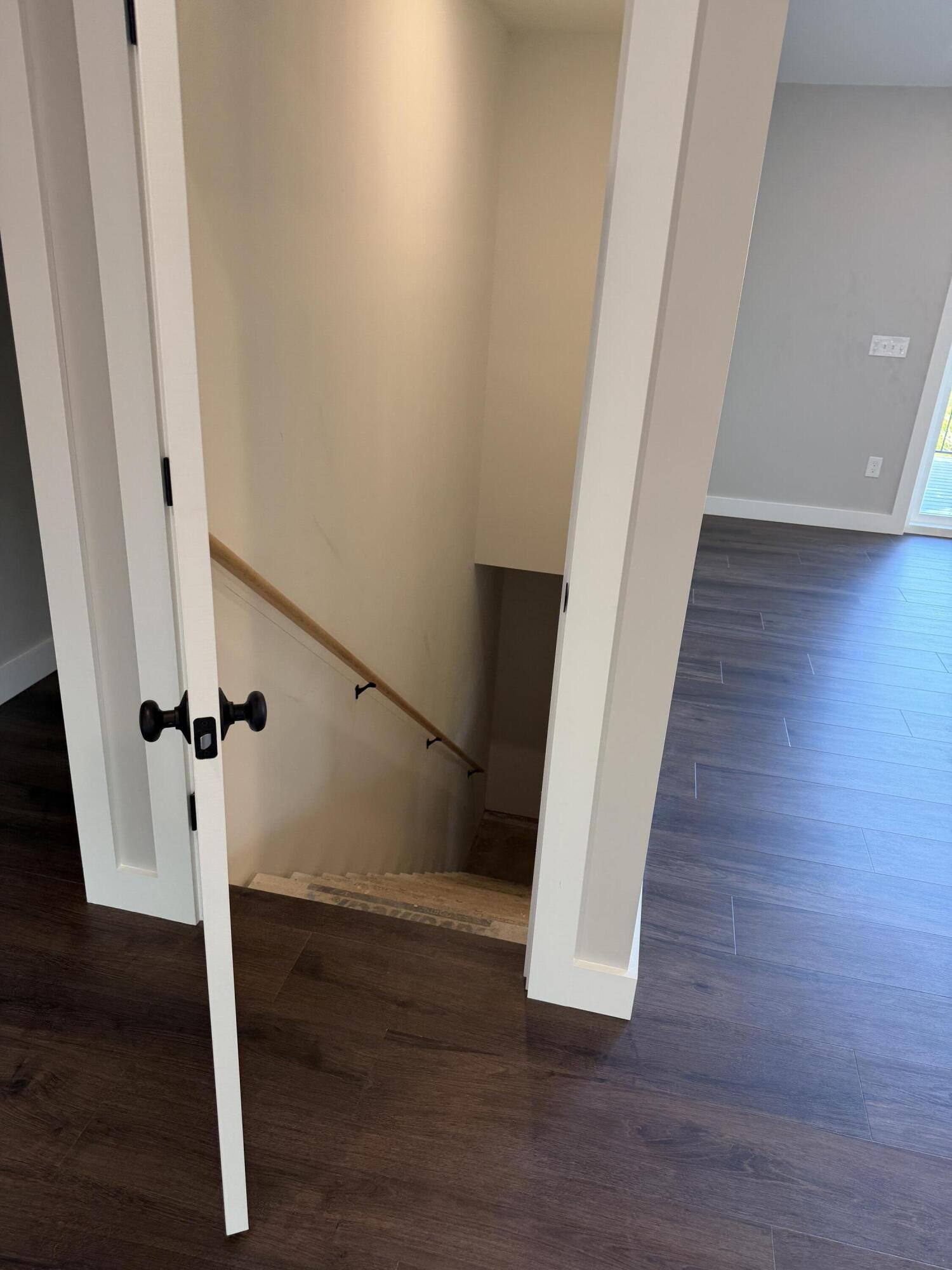 33 Overlook Way W Naples ME 04055