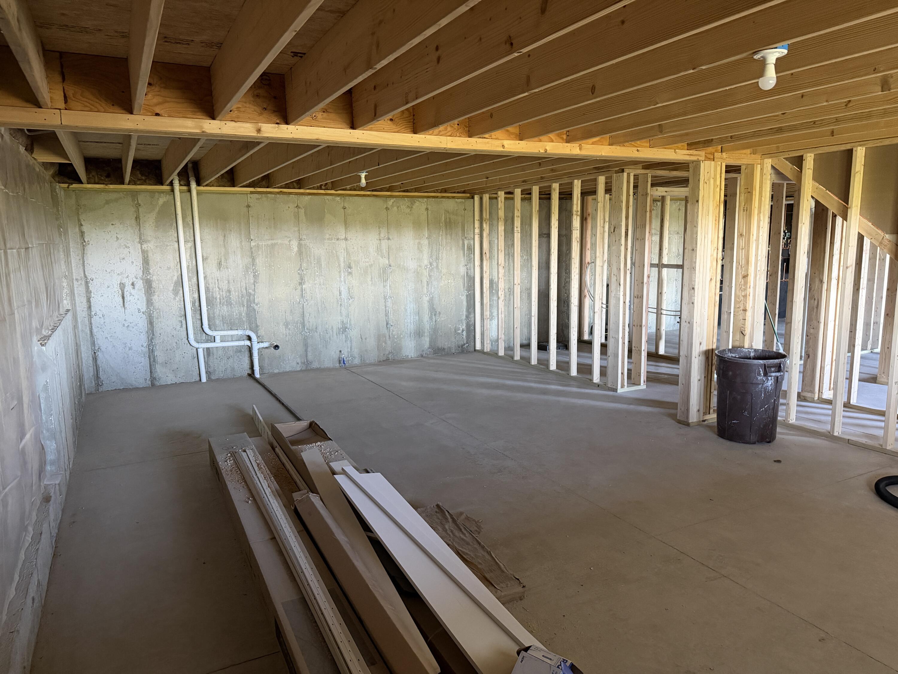 33 Overlook Way W Naples ME 04055