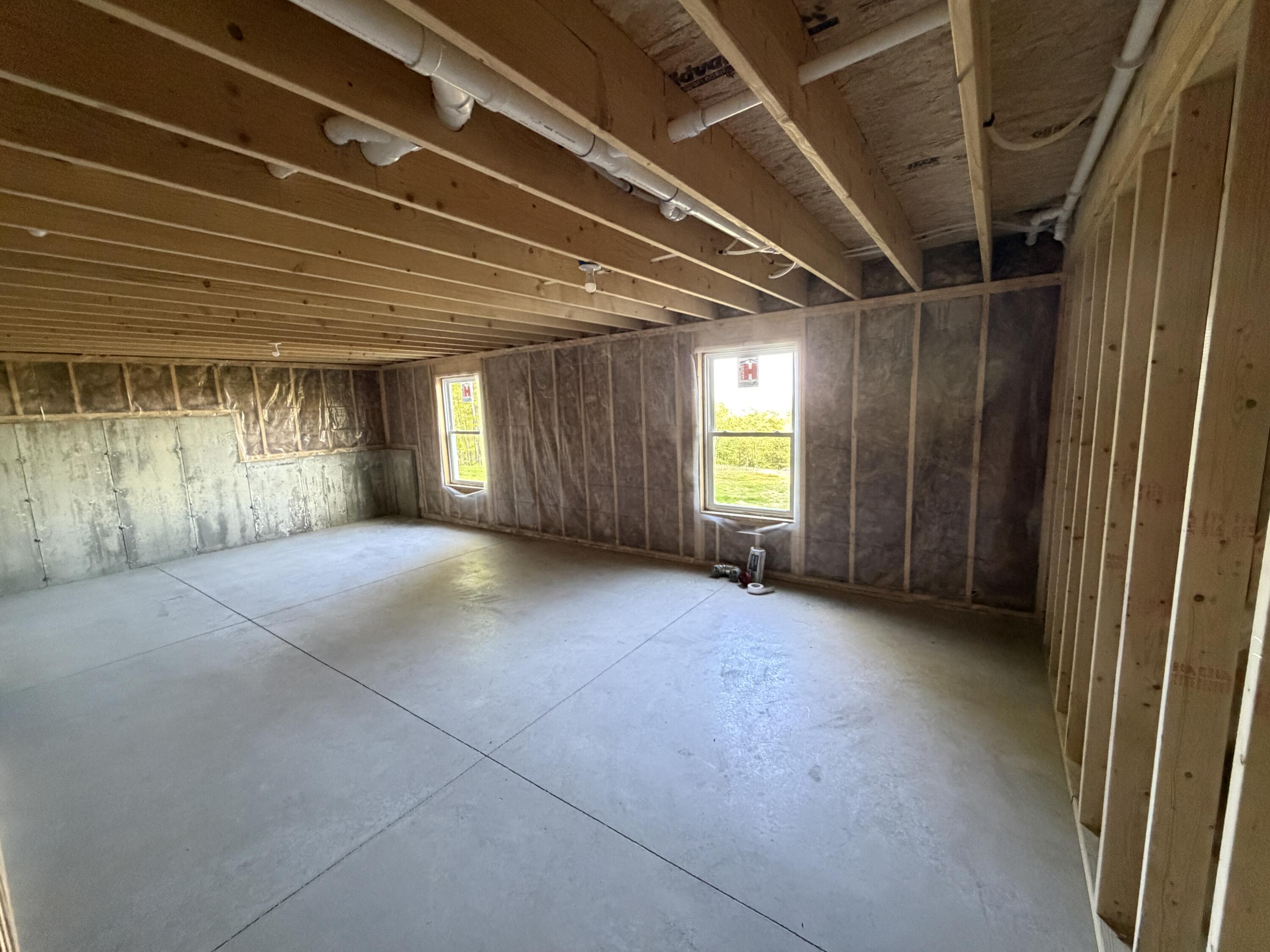 33 Overlook Way W Naples ME 04055