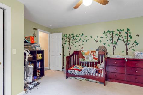 31 Furlong Road Raymond ME 04071