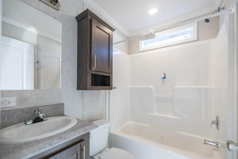 14 Julie Street Poland ME 04274