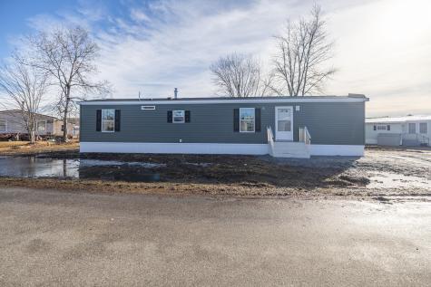 14 Julie Street Poland ME 04274