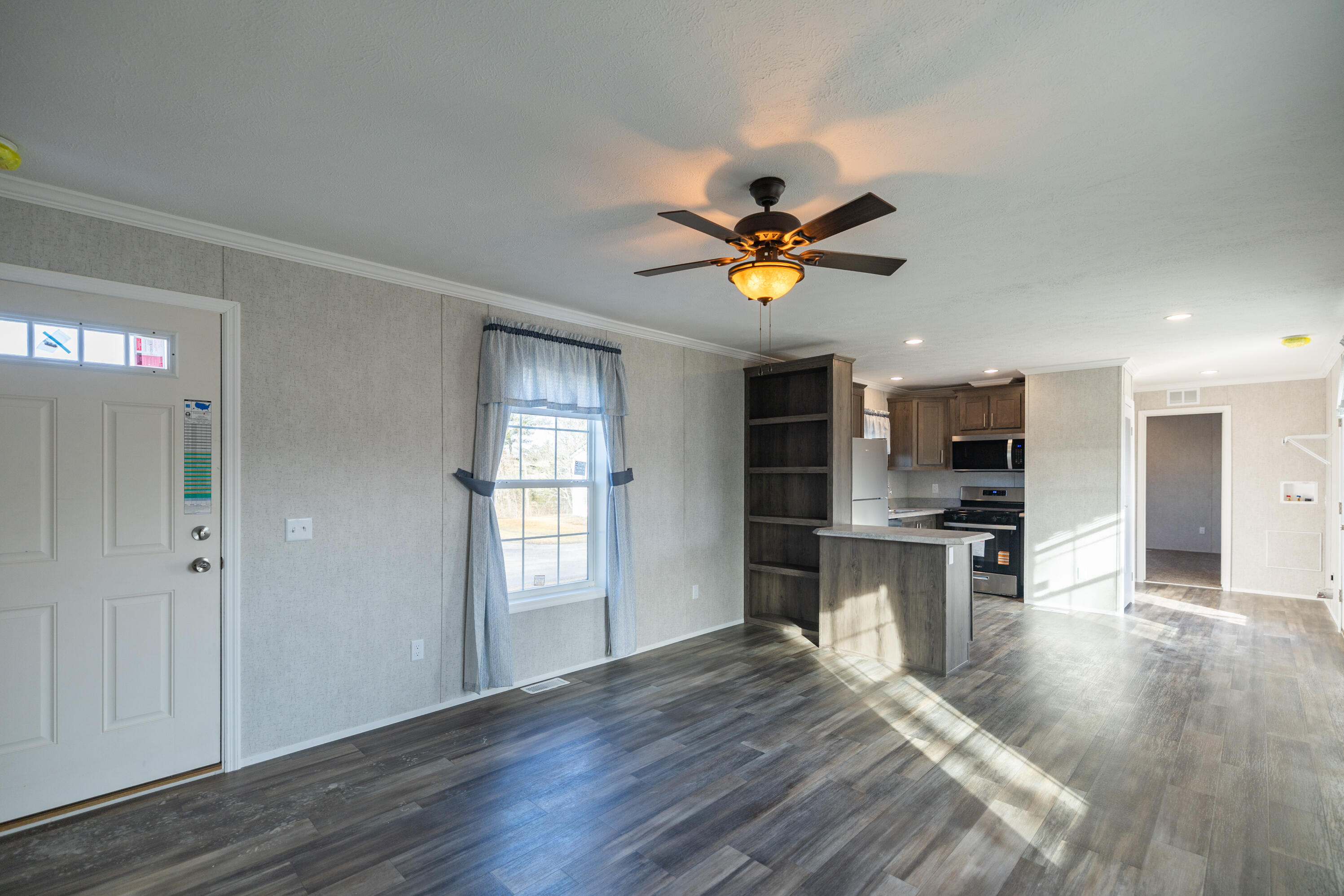 14 Julie Street Poland ME 04274