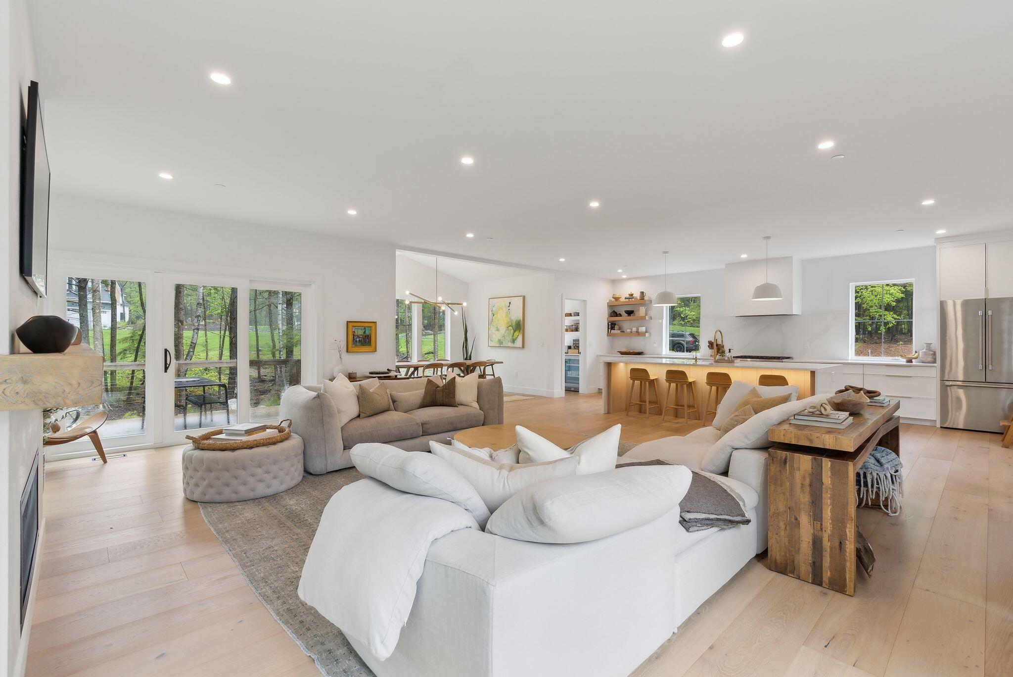 30 Peaceful Way Cumberland ME 04021