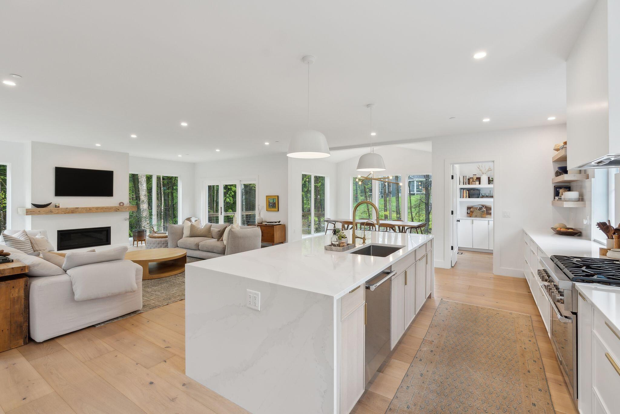 30 Peaceful Way Cumberland ME 04021