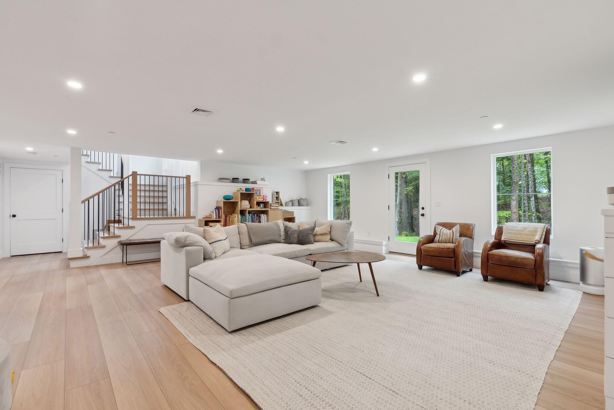 30 Peaceful Way Cumberland ME 04021