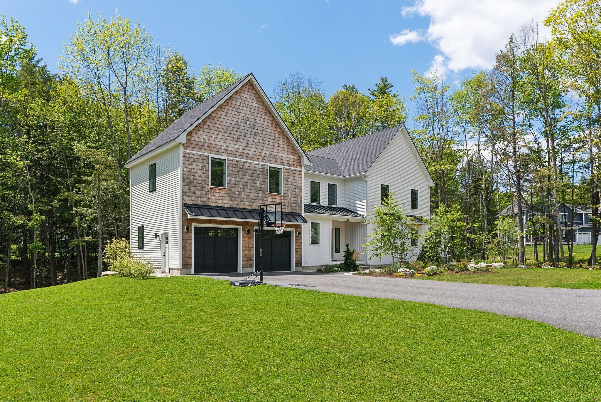 30 Peaceful Way Cumberland ME 04021