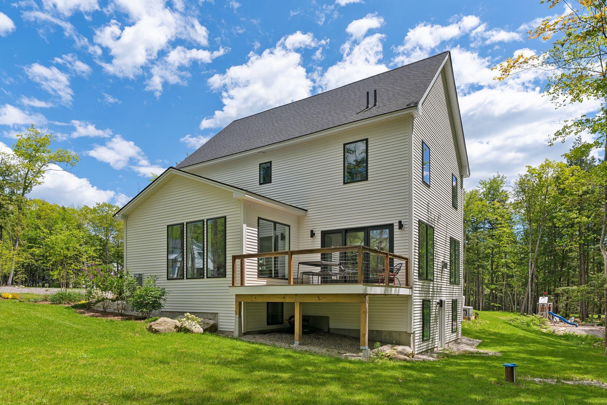 30 Peaceful Way Cumberland ME 04021