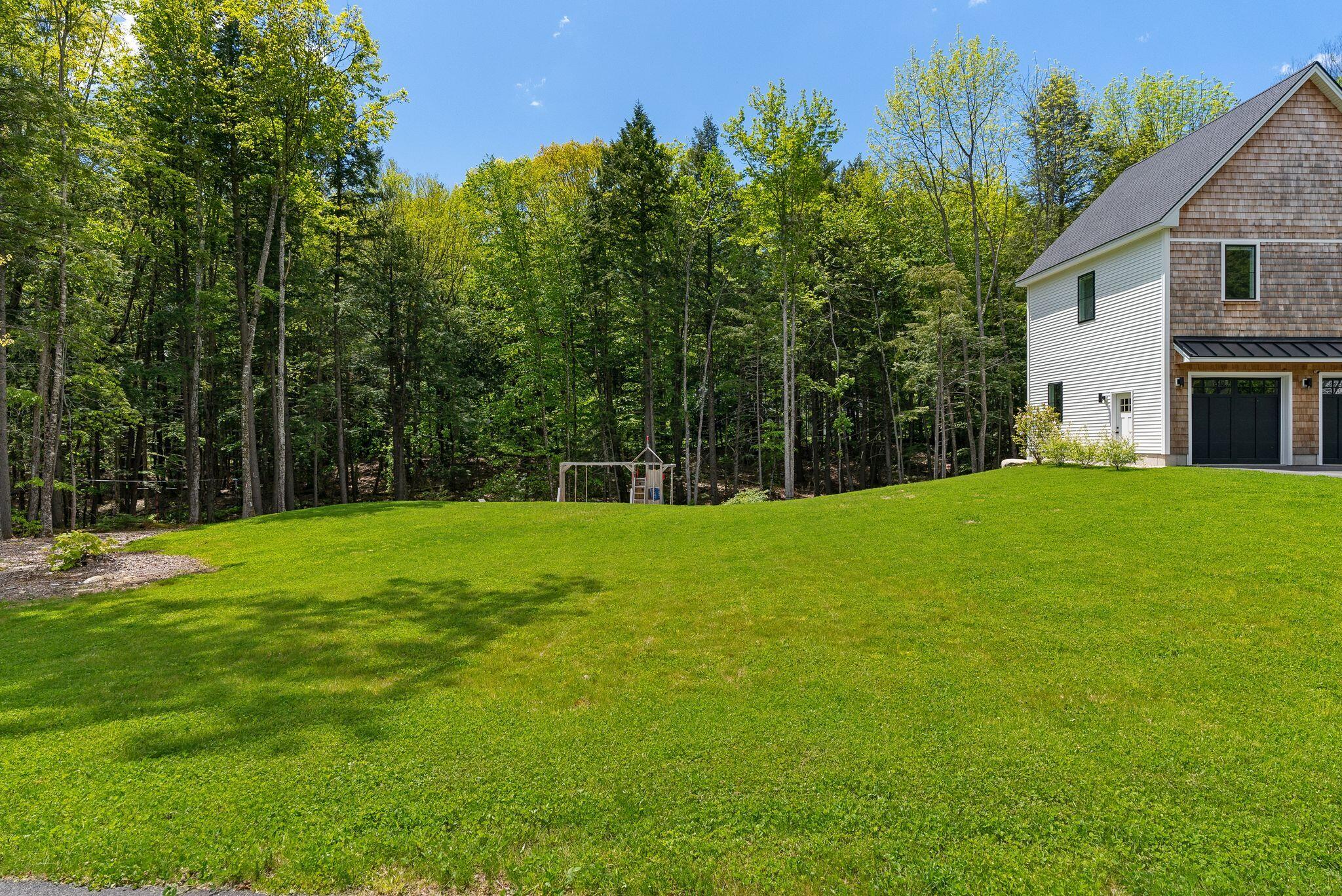 30 Peaceful Way Cumberland ME 04021