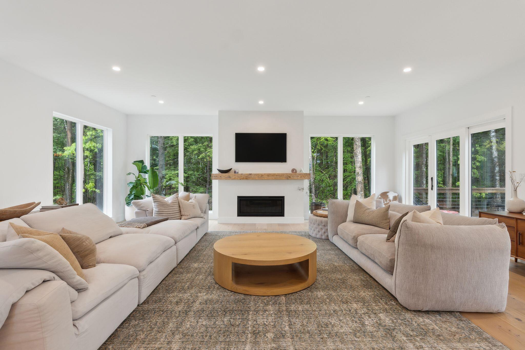 30 Peaceful Way Cumberland ME 04021