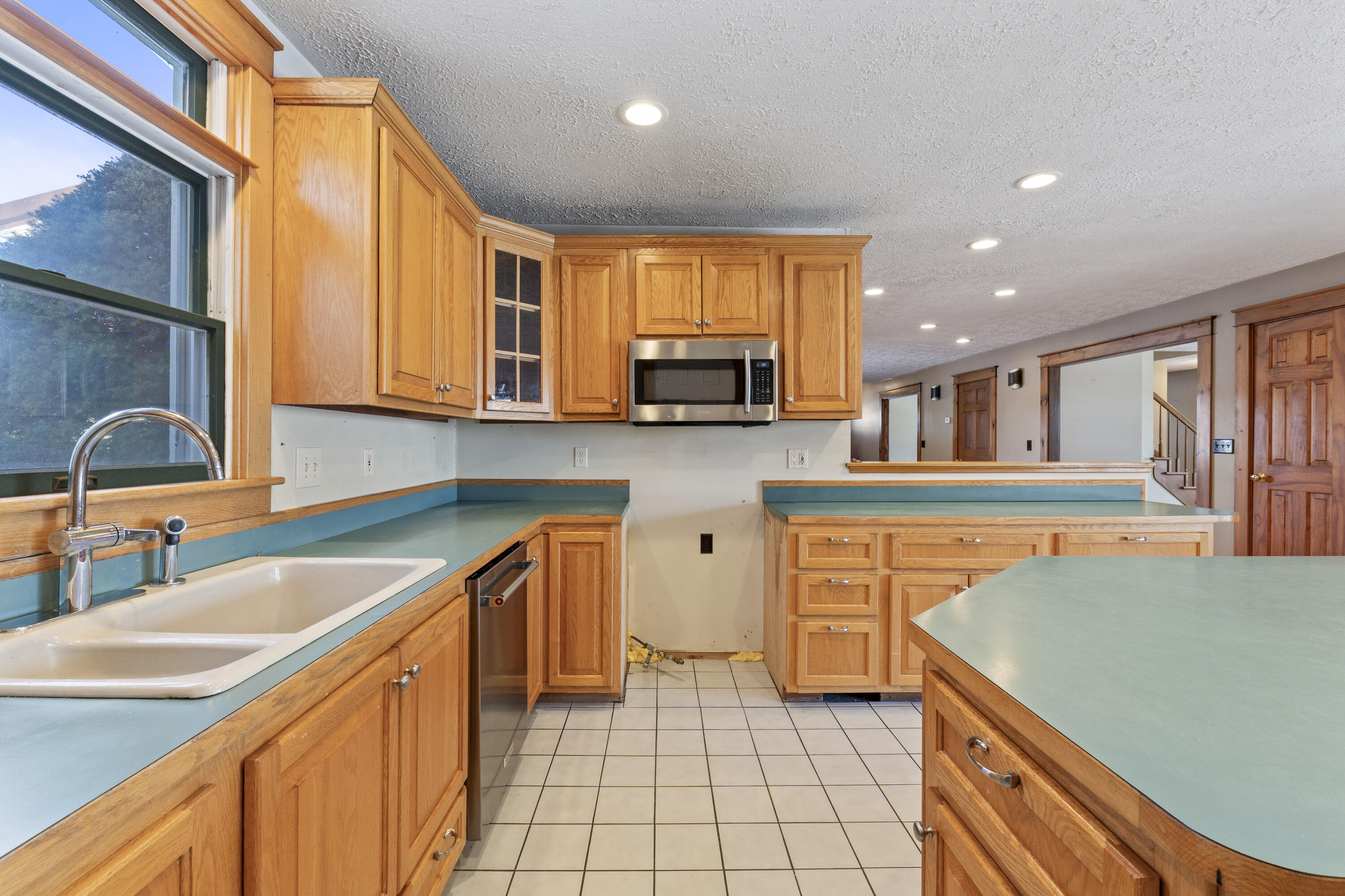 467 Bay Road Bowdoinham ME 04008