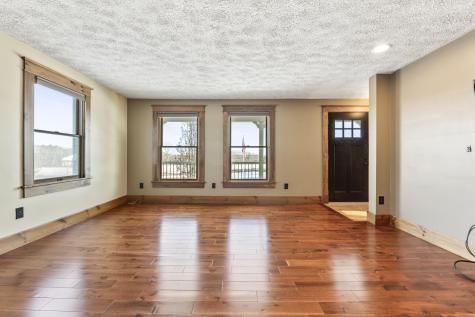 467 Bay Road Bowdoinham ME 04008